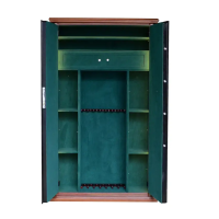 Оружейный сейф с внешней отделкой деревом на 7 стволов с полками